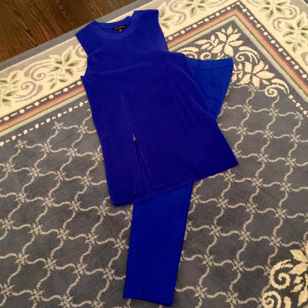 Banana Republic “Sloan” pants in royal blue